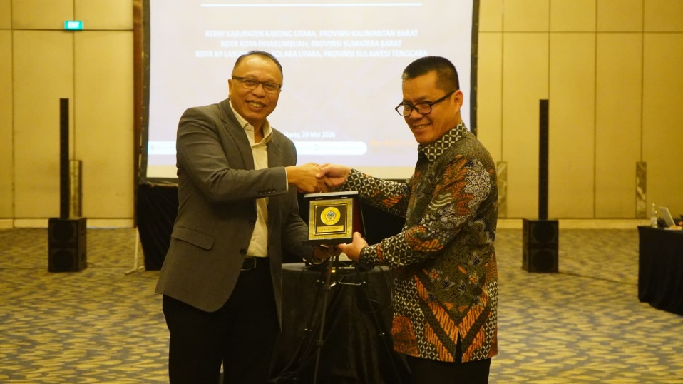 Bupati Kayong Utara Hadiri Rakor Bersama Dirjen Tata Ruang Kementerian ATR/BPN