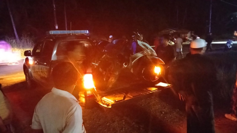 BREAKING NEWS : Pulang Jemput Anak Mengaji, Ibu Muda Tewas Ditabrak